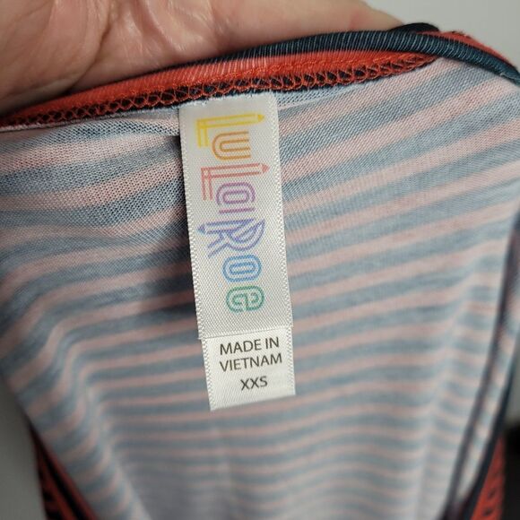 LULAROE lot‎ of 3 perfect tee classic tee oversized XXS/XS - Picture 9 of 15